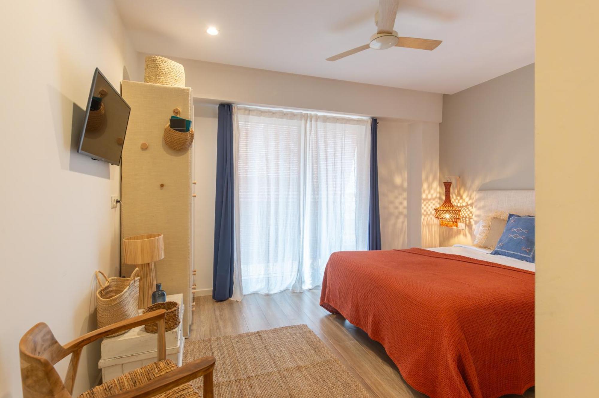 Hostal Boutique Es Portalet Сан-Фелиу-де-Гишольс Номер фото
